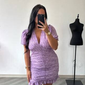 Vestido tule estampado floral lilás