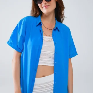 Camisa de manga curta com botões descontraída em azul