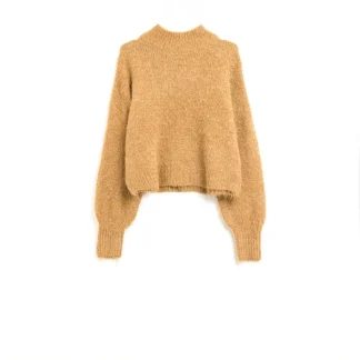 Camisola camel fofa com gola alta e mangas em balão