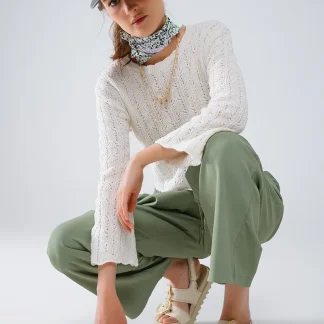 Camisola creme com mangas largas