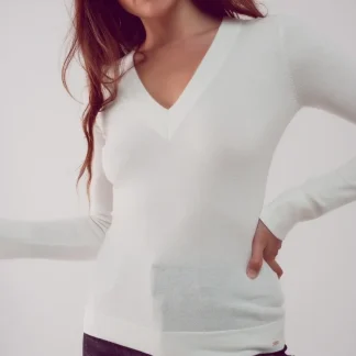 Camisola de malha fina com decote em V em creme