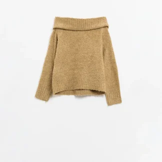 camisola de malha fofa com gola redonda em bege