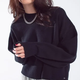 Camisola oversized com gola de barco em preto
