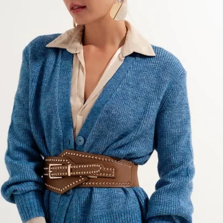 Cardigan azul com botões