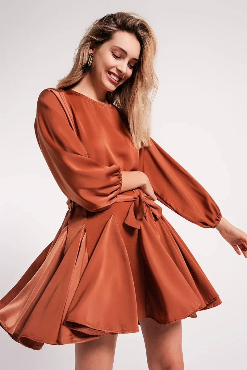Mini vestido laranja com cinto de cetim a condizer - Image 2