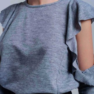 Top cinza com babados e detalhes abertos