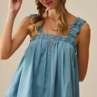 Top em tecido Tencel com alças em azul